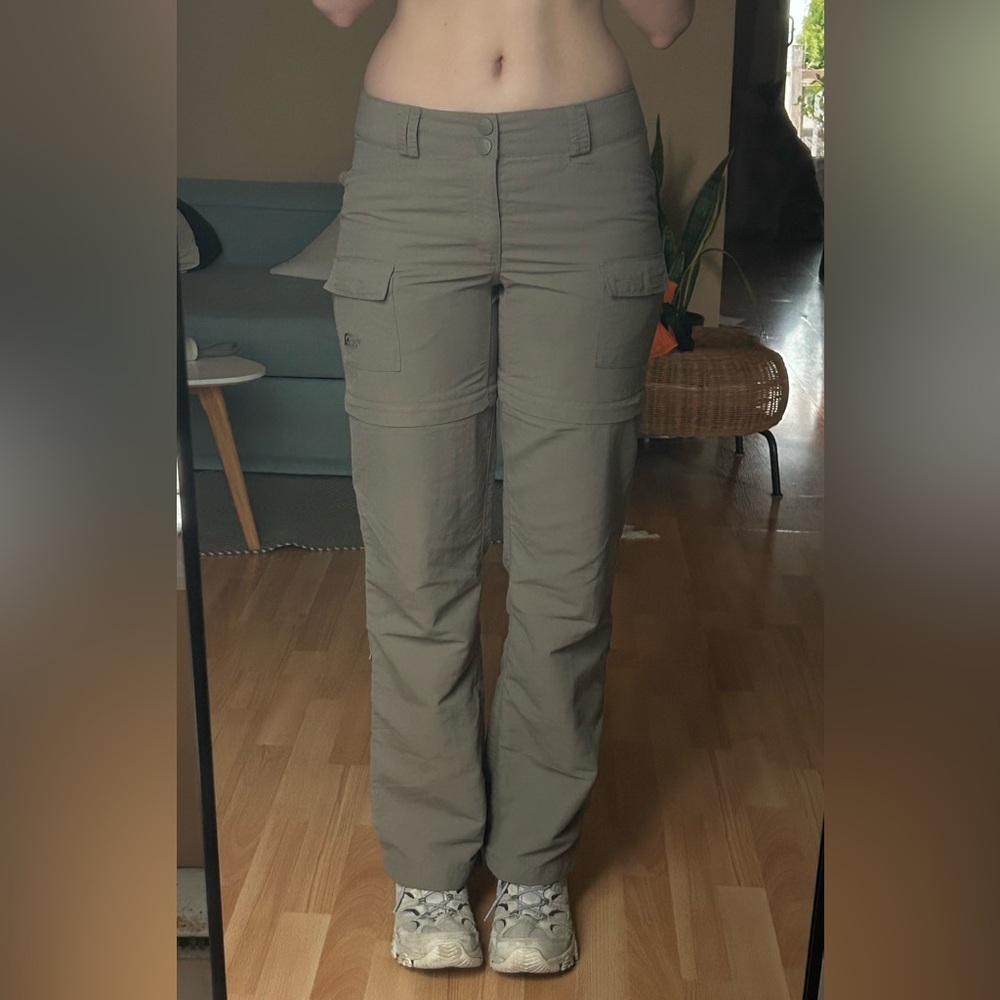 Size 8 North face paramount convertible khaki pants
